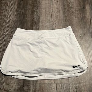 white nike tennis skirt